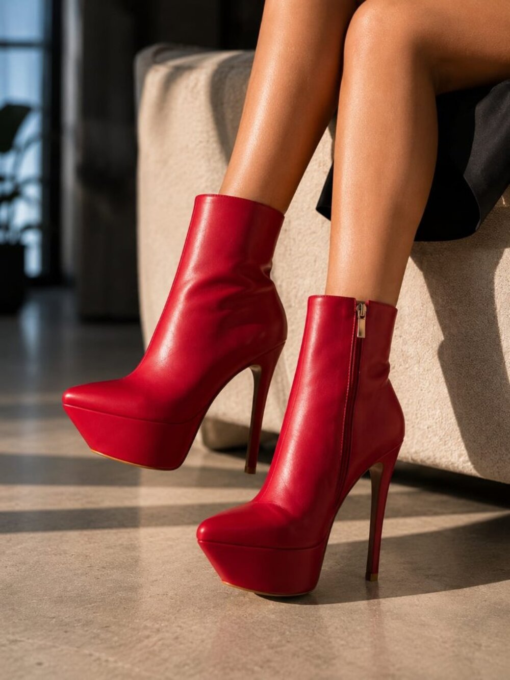 Red Platform High-Heel Ankle Boots With Pointed Toes & Side Zippers For Women